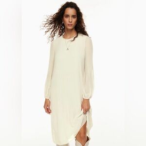 Aritzia Wilfred Daydreamer Dress Cream Long Sleeve Midi Pleated Chiffon M/L